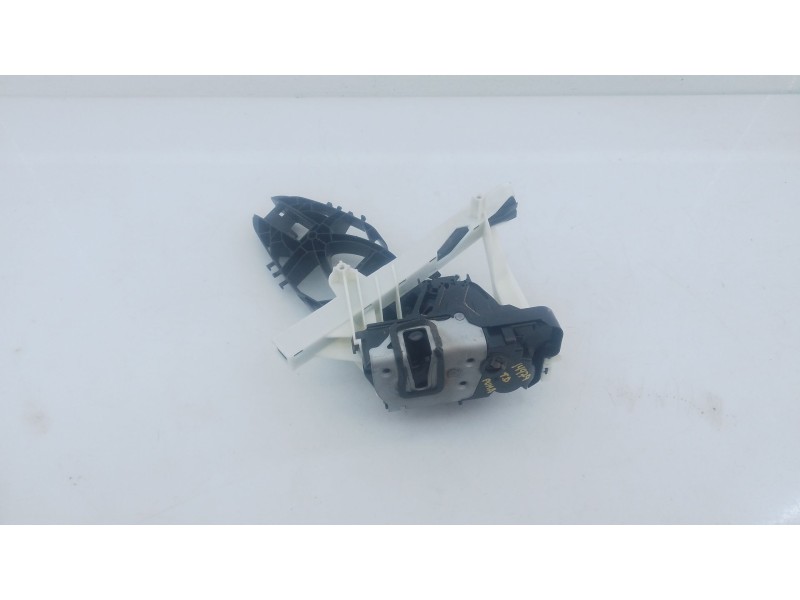 Recambio de cerradura puerta trasera derecha para ford puma (j2k, cf7) 1.0 ecoboost mhev referencia OEM IAM   