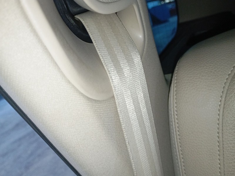 Recambio de cinturon seguridad trasero derecho para volkswagen touareg (7p5, 7p6) 3.0 v6 tdi referencia OEM IAM   