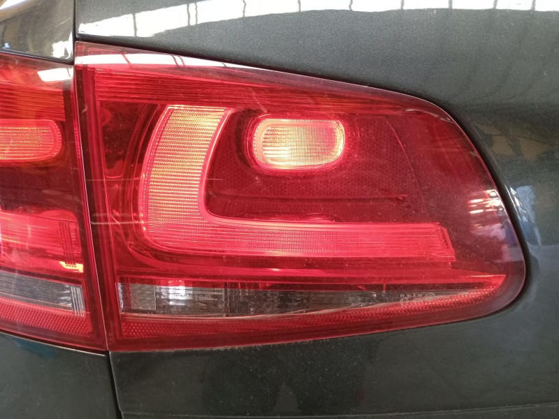 Recambio de piloto trasero izquierdo porton para volkswagen touareg (7p5, 7p6) 3.0 v6 tdi referencia OEM IAM   