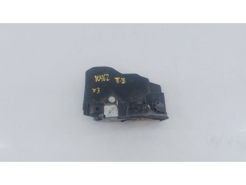 Recambio de cerradura puerta trasera izquierda para bmw x3 (e83) 2.0d referencia OEM IAM   