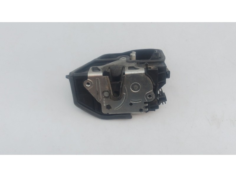Recambio de cerradura puerta trasera izquierda para bmw x3 (e83) 2.0d referencia OEM IAM   