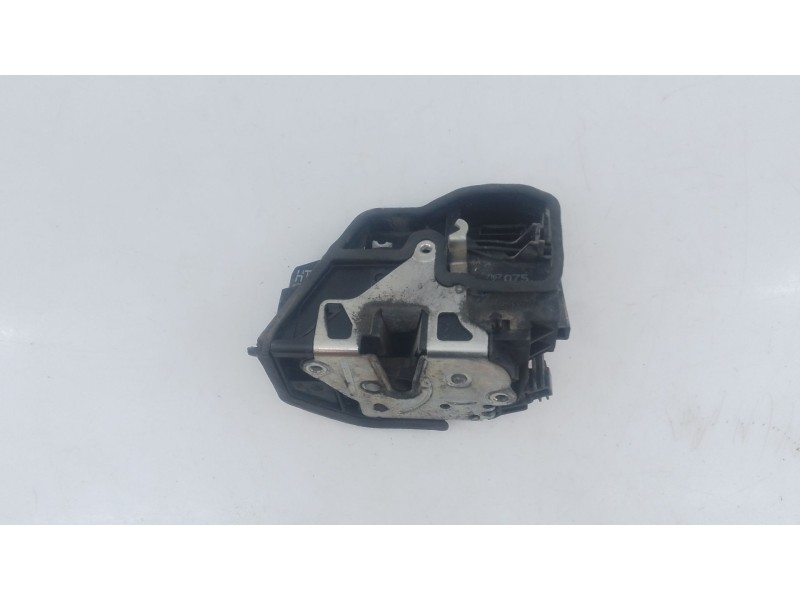 Recambio de cerradura puerta trasera izquierda para bmw x3 (e83) 2.0d referencia OEM IAM   