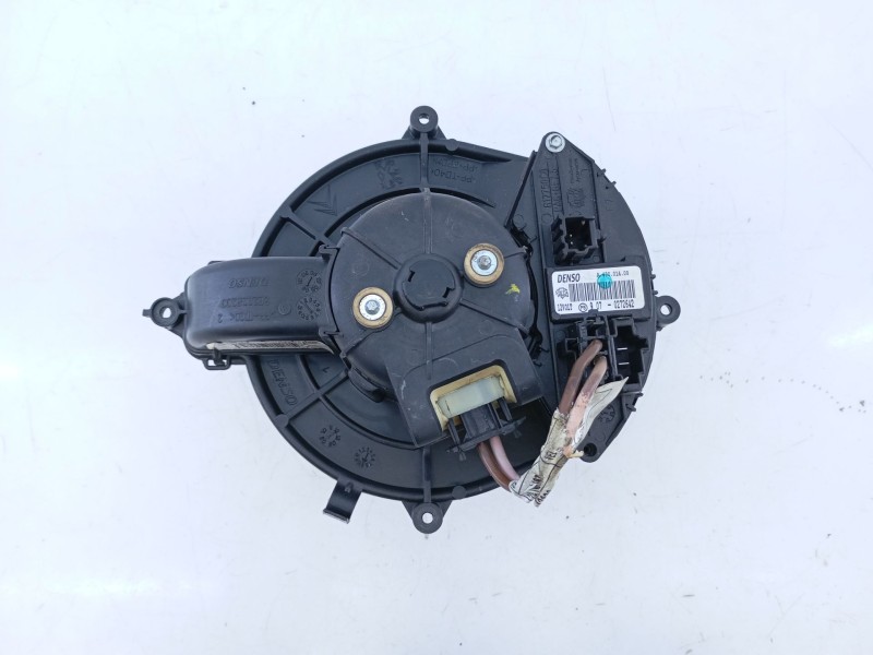 Recambio de ventilador calefaccion para citroën c4 grand picasso monospace referencia OEM IAM A43001400  