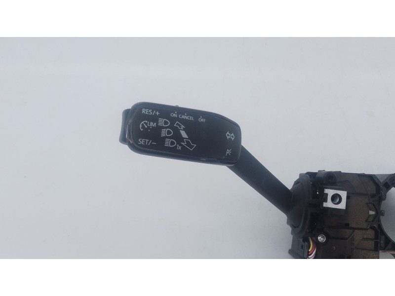 Recambio de mando intermitentes para skoda fabia iv (pj3) 1.0 tsi referencia OEM IAM   