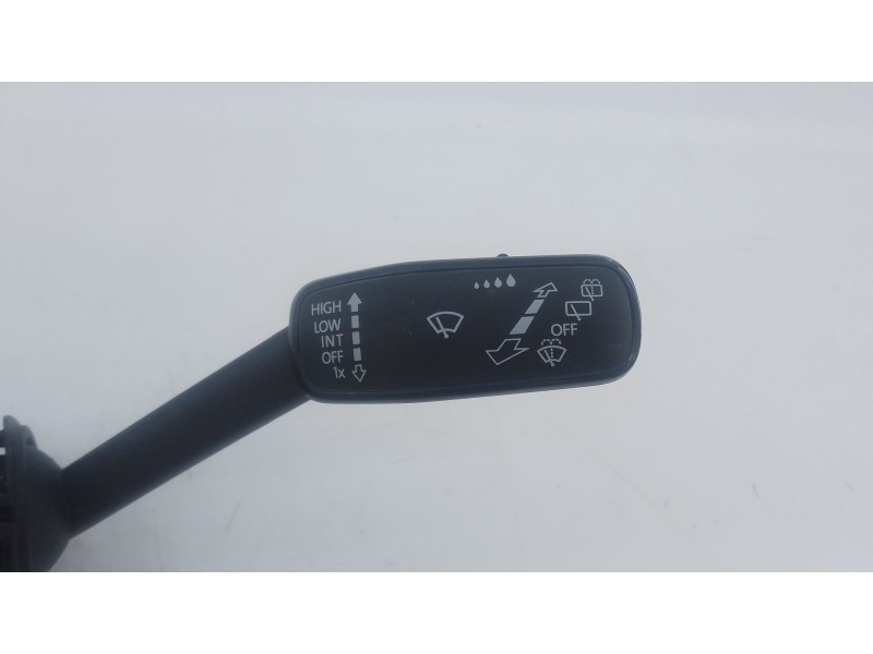 Recambio de mando intermitentes para skoda fabia iv (pj3) 1.0 tsi referencia OEM IAM   