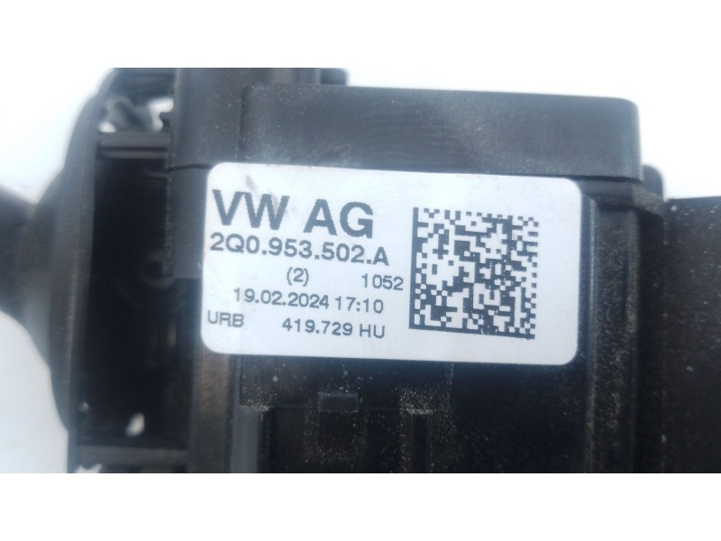 Recambio de mando intermitentes para skoda fabia iv (pj3) 1.0 tsi referencia OEM IAM   
