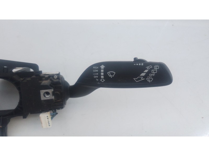 Recambio de mando intermitentes para audi a3 sportback (8vf) s line edition referencia OEM IAM   