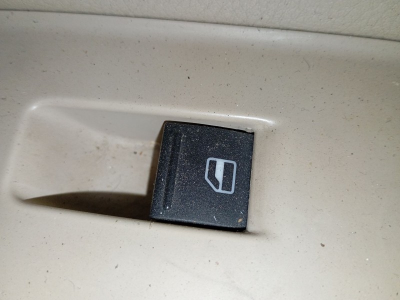 Recambio de mando elevalunas delantero derecho para volkswagen touareg (7p5, 7p6) 3.0 v6 tdi referencia OEM IAM   
