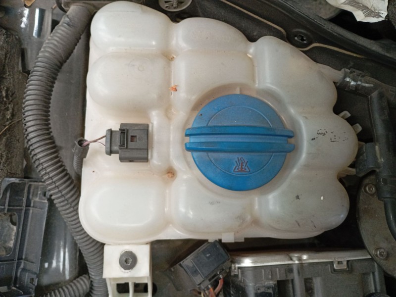 Recambio de deposito expansion para volkswagen touareg (7p5, 7p6) 3.0 v6 tdi referencia OEM IAM   