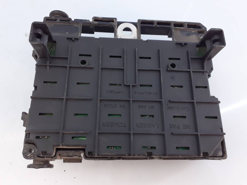 Recambio de caja reles / fusibles para citroën xsara break 2.0 hdi exclusive (66kw) referencia OEM IAM 9650664080  E3-B2-45-4