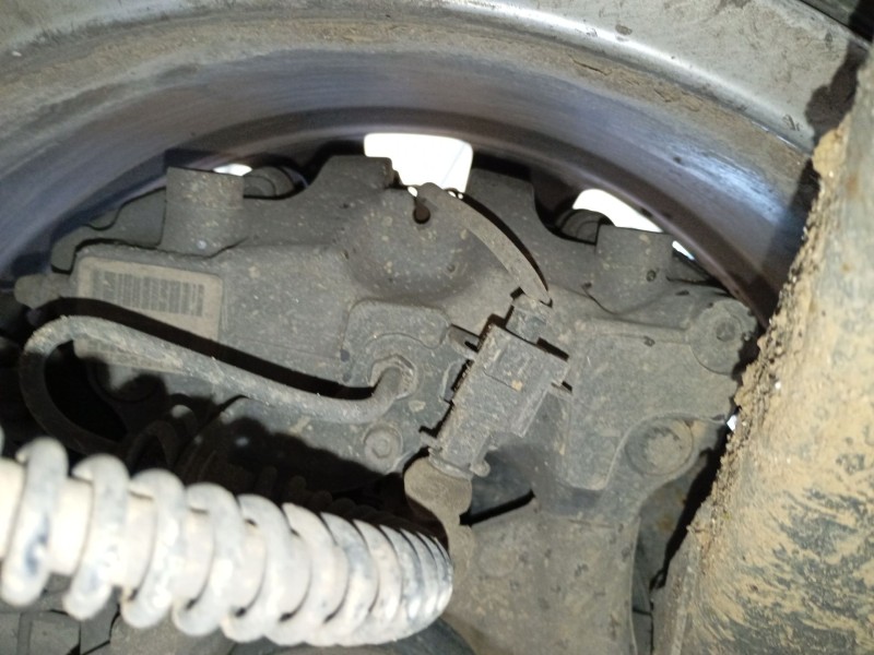 Recambio de pinza freno trasera izquierda para volkswagen touareg (7p5, 7p6) 3.0 v6 tdi referencia OEM IAM   