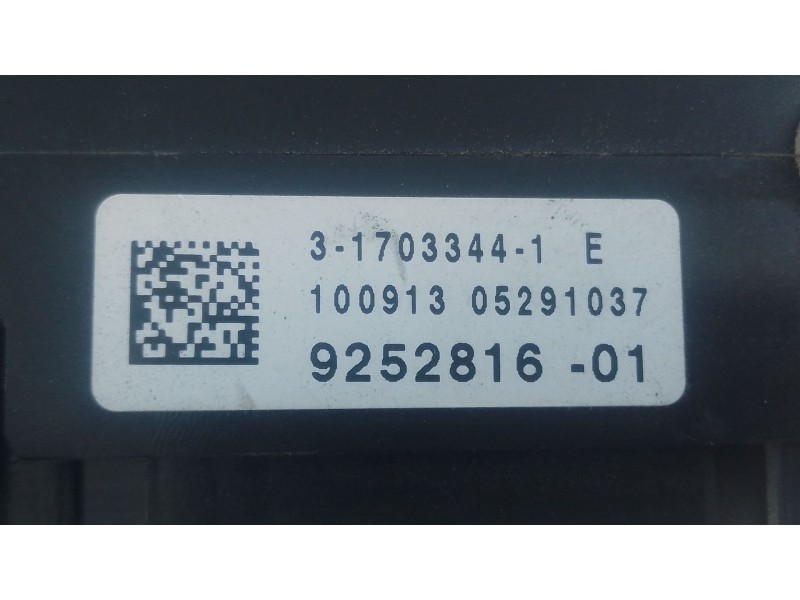 Recambio de caja reles / fusibles para bmw serie 7 (f01/f02) 740d referencia OEM IAM   