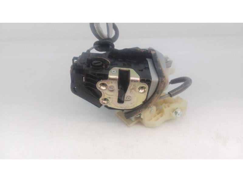 Recambio de cerradura puerta trasera derecha para hyundai ioniq (ae) 1.6 gdi hybrid referencia OEM IAM   
