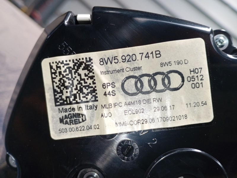 Recambio de cuadro instrumentos para audi a5 sportback (f5a, f5f) 3.0 tdi quattro referencia OEM IAM 8W5920741B  