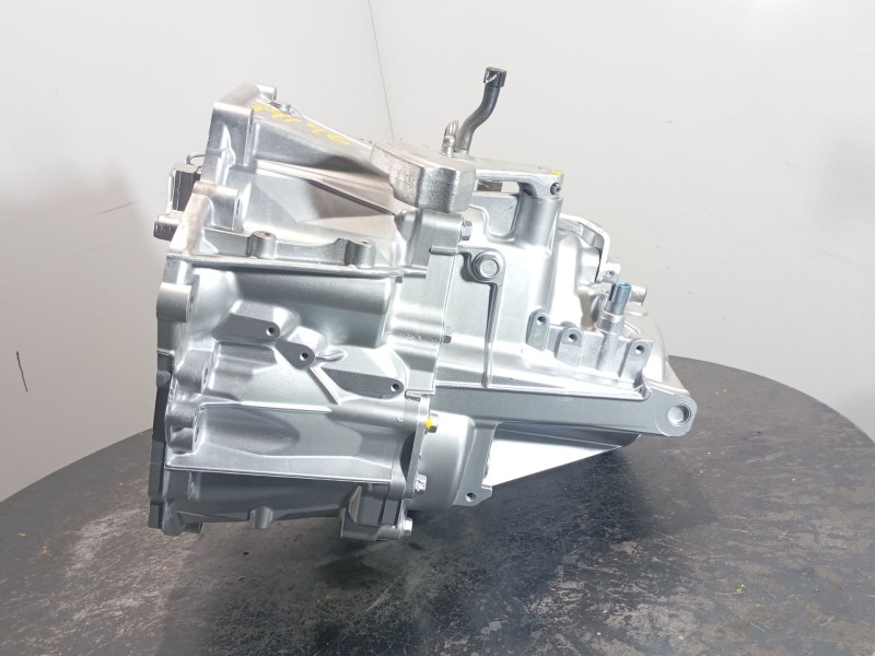 Recambio de caja cambios para nissan qashqai ii (j11, j11_) 1.3 dig-t referencia OEM IAM BB65 4BR 