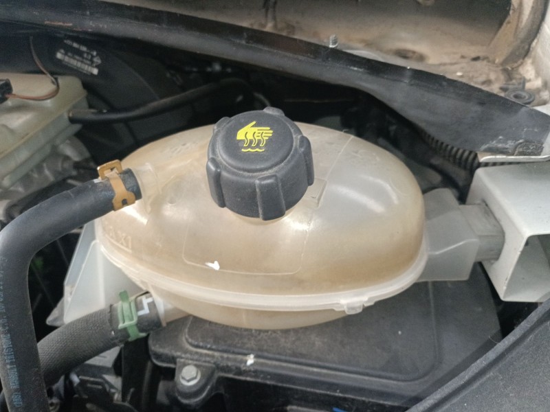 Recambio de deposito expansion para renault master iii caja/chasis (ev, hv, uv) 2.3 dci 125 fwd (ev0c, ev0d, ev0j, hv0c, hv0d, h