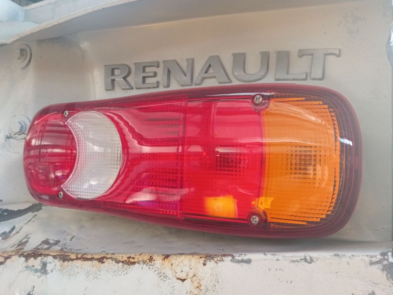 Recambio de piloto trasero derecho para renault master iii caja/chasis (ev, hv, uv) 2.3 dci 125 fwd (ev0c, ev0d, ev0j, hv0c, hv0