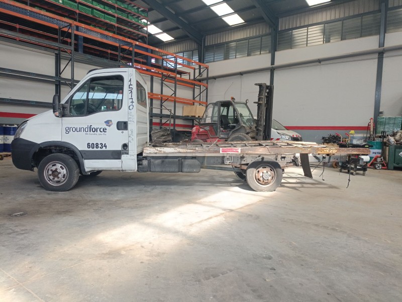 iveco daily iv caja/chasis del año 2006
