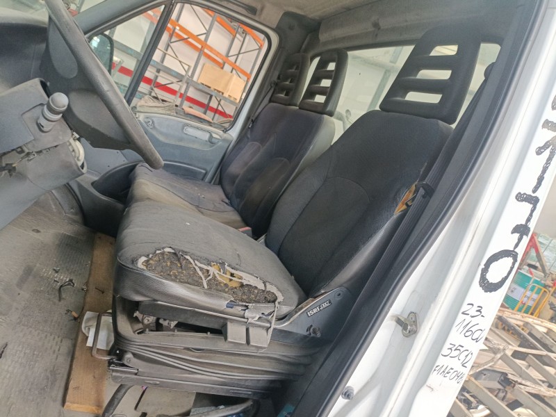 iveco daily iv caja/chasis del año 2006