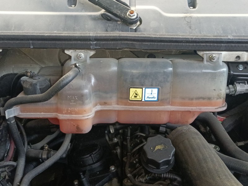 Recambio de deposito expansion para iveco daily iv caja/chasis 35c12, 35s12 referencia OEM IAM   
