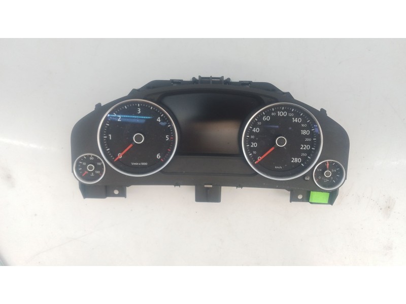 Recambio de cuadro instrumentos para volkswagen touareg (7p5, 7p6) 3.0 v6 tdi referencia OEM IAM 7P6920882M  