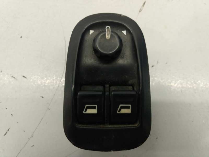 Recambio de mando elevalunas delantero izquierdo para » otros... modelos referencia OEM IAM   
