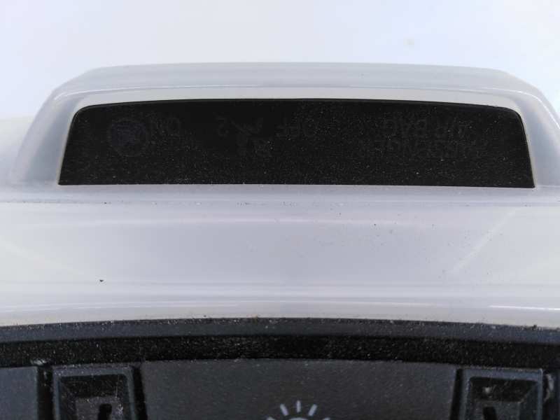 Recambio de luz interior para » otros... modelos referencia OEM IAM 9348998 18159710 E3-A2-23-2
