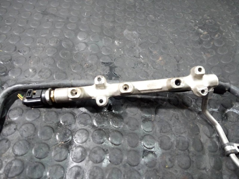 Recambio de rampa inyectora para » otros... modelos referencia OEM IAM 05C133320A  