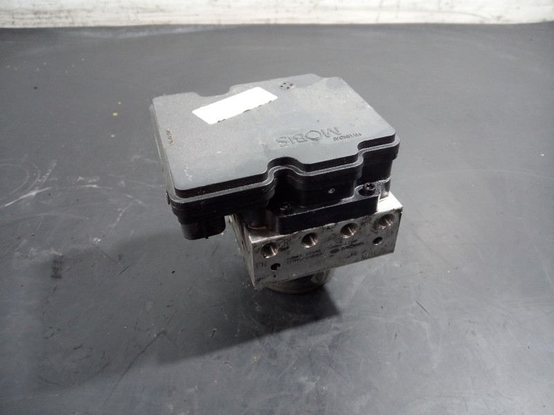 Recambio de abs para kia  kia cee¨d 2 (jd) referencia OEM IAM 58920A2210 A258920500 P3-B8-24-1