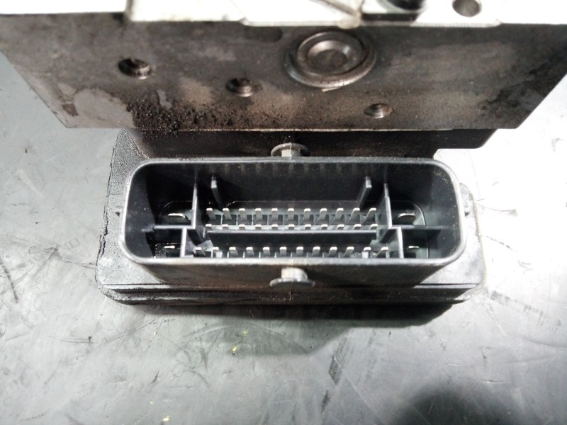 Recambio de abs para kia  kia cee¨d 2 (jd) referencia OEM IAM 58920A2210 A258920500 P3-B8-24-1