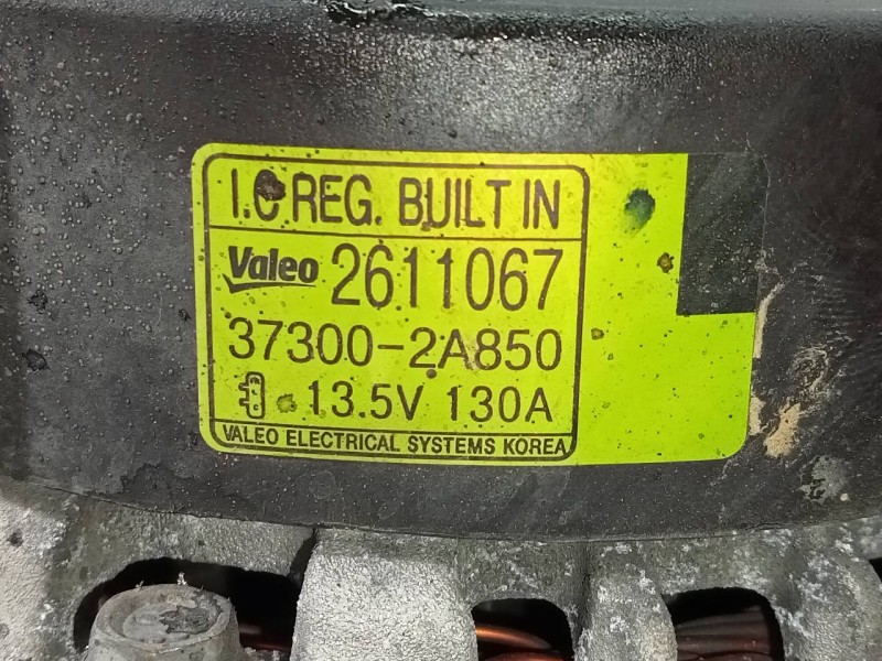 Recambio de alternador para kia  kia cee¨d 2 (jd) referencia OEM IAM 373002A850  P3-A4-22-2