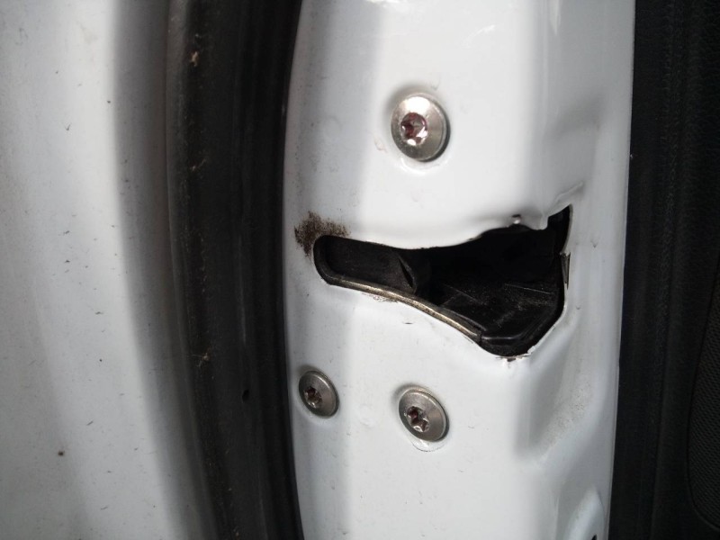 Recambio de cerradura puerta delantera izquierda para kia  kia cee¨d 2 (jd) referencia OEM IAM   