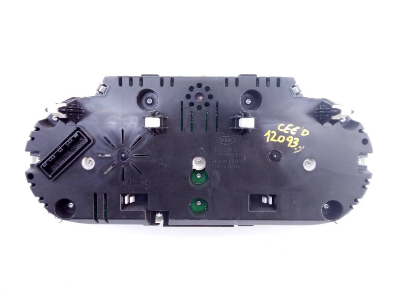 Recambio de cuadro instrumentos para kia  kia cee¨d 2 (jd) referencia OEM IAM 94003A2332  E3-A3-39-1