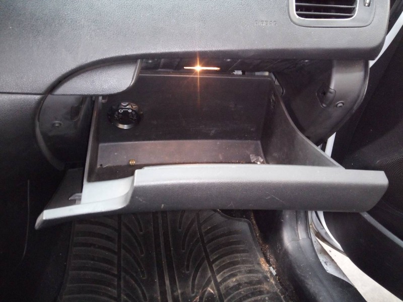 Recambio de guantera para kia  kia cee¨d 2 (jd) referencia OEM IAM   