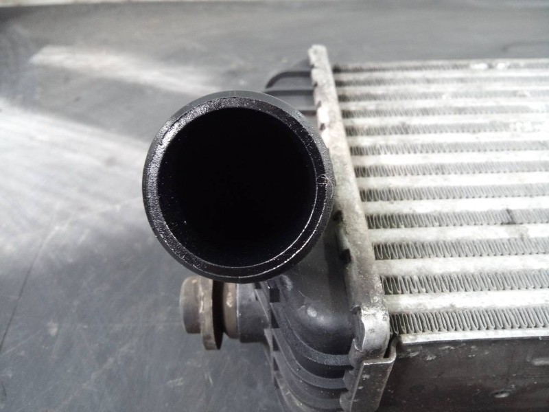 Recambio de intercooler para kia  kia cee¨d 2 (jd) referencia OEM IAM 282702A770  P2-A11-7