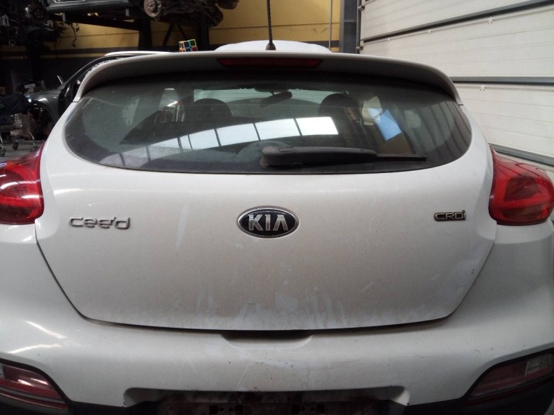 Recambio de porton trasero para kia  kia cee¨d 2 (jd) referencia OEM IAM   