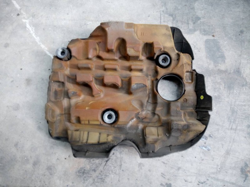 Recambio de tapa motor para kia  kia cee¨d 2 (jd) referencia OEM IAM   