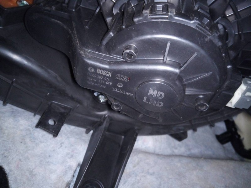 Recambio de ventilador calefaccion para kia  kia cee¨d 2 (jd) referencia OEM IAM F00S3B2474  