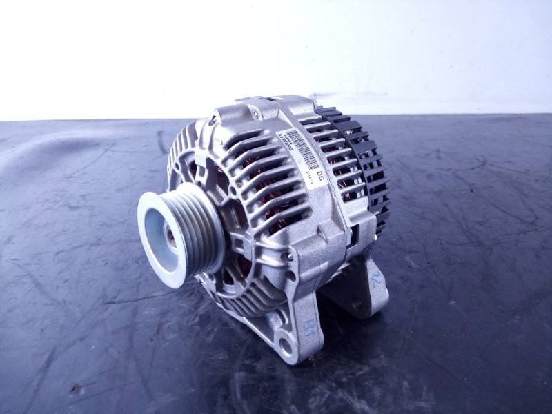 Recambio de alternador para » otros... modelos referencia OEM IAM 600494  P3-B5-23-3