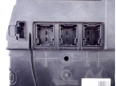 Recambio de caja reles / fusibles para » otros... modelos referencia OEM IAM 8200606826  E2-A1-33-8 2