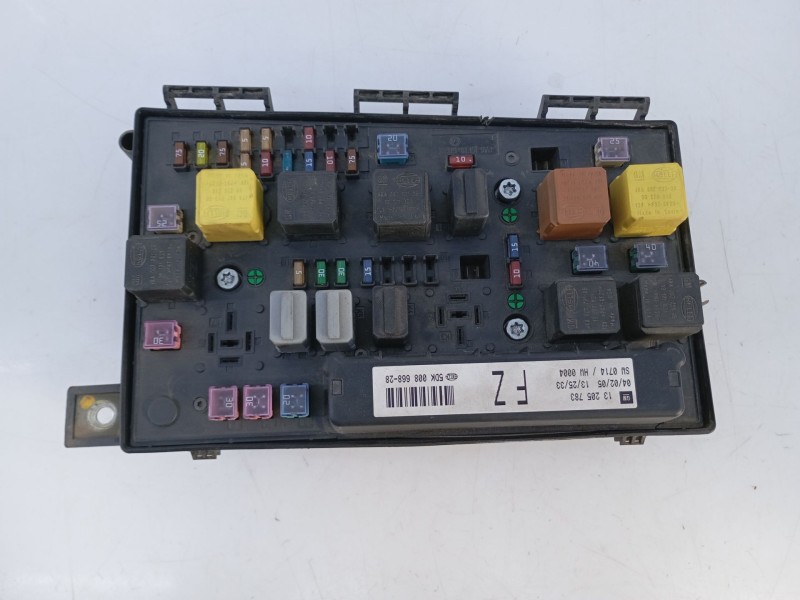Recambio de caja reles / fusibles para » otros... modelos referencia OEM IAM 130205783 5DK00866828 E3-A5-39-2