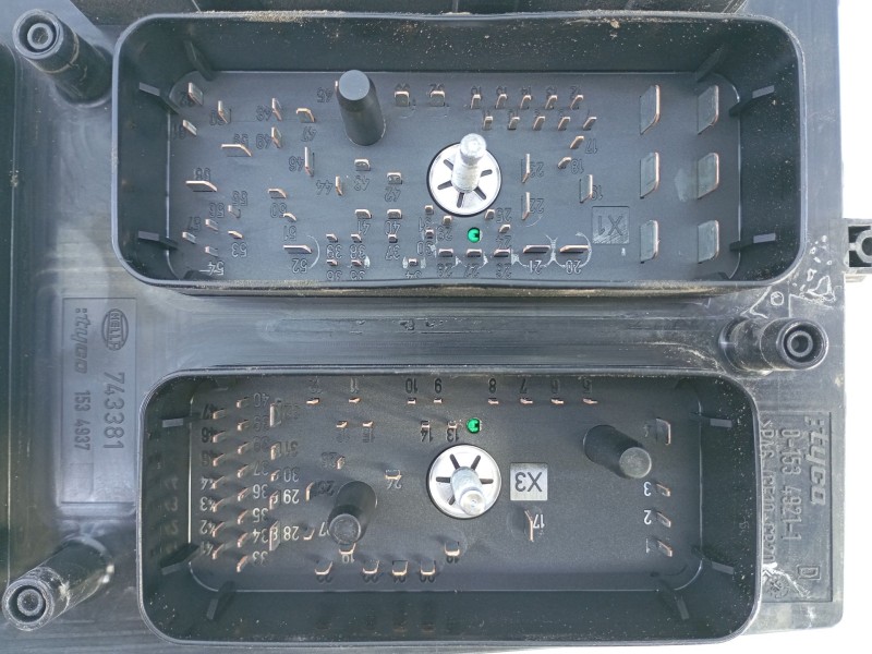 Recambio de caja reles / fusibles para » otros... modelos referencia OEM IAM 130205783 5DK00866828 E3-A5-39-2