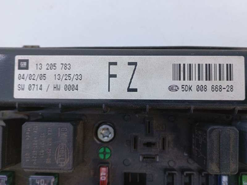 Recambio de caja reles / fusibles para » otros... modelos referencia OEM IAM 130205783 5DK00866828 E3-A5-39-2
