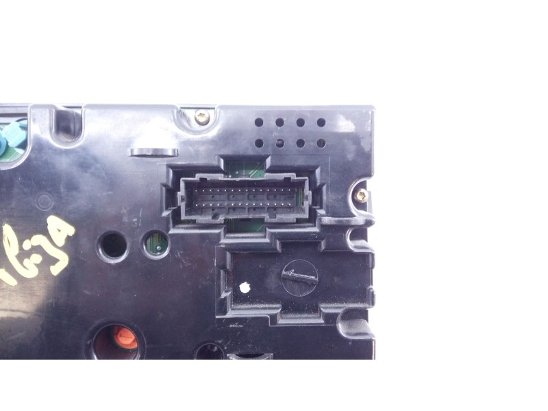 Recambio de cuadro instrumentos para  referencia OEM IAM 88311235  E2-A1-5-2