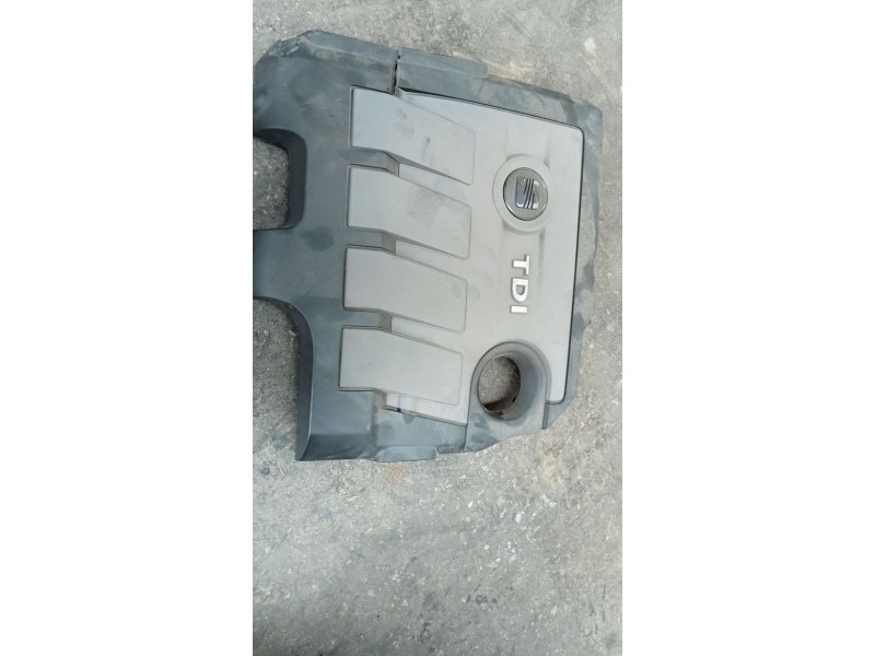 Recambio de tapa motor para » otros... referencia OEM IAM   