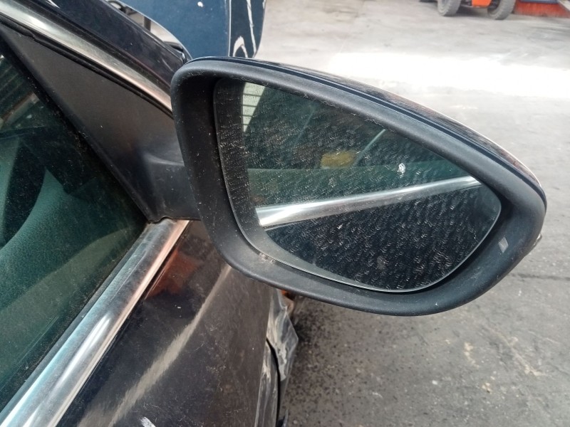 Recambio de retrovisor derecho electrico para » otros... modelos referencia OEM IAM   