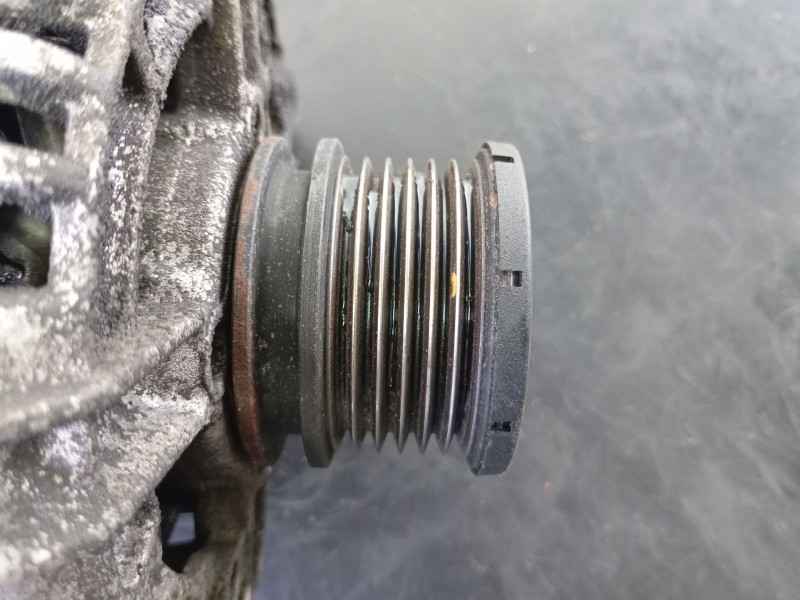 Recambio de alternador para mercedes-benz referencia OEM IAM A0121542002 0124325039 P3-B6-9-4
