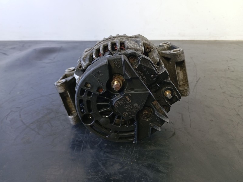 Recambio de alternador para mercedes-benz referencia OEM IAM A0121542002 0124325039 P3-B6-9-4