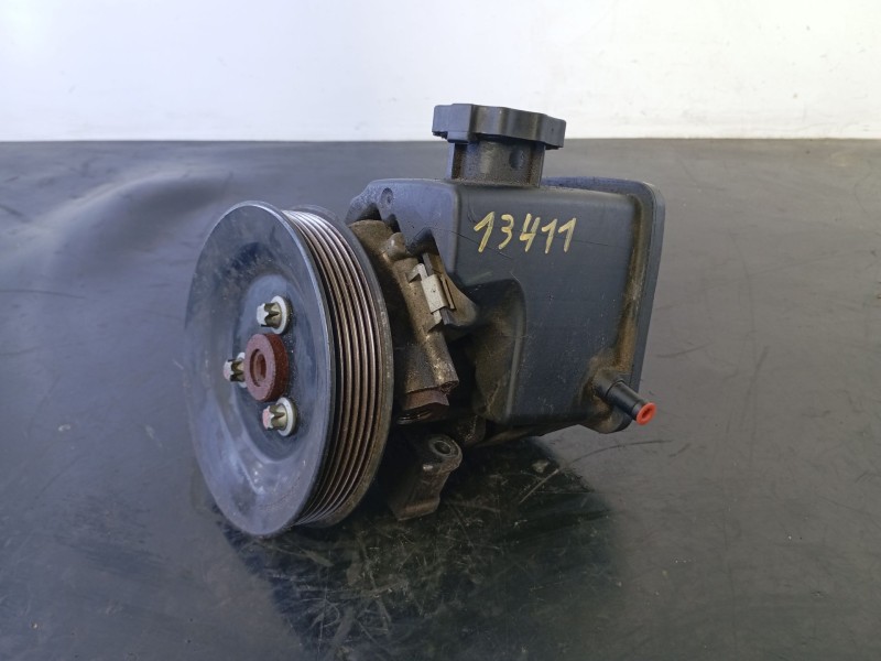 Recambio de bomba direccion para mercedes-benz referencia OEM IAM A6042360010  P4-B4-10-1