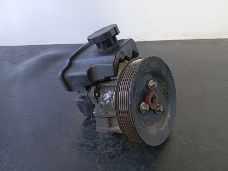 Recambio de bomba direccion para mercedes-benz referencia OEM IAM A6042360010  P4-B4-10-1